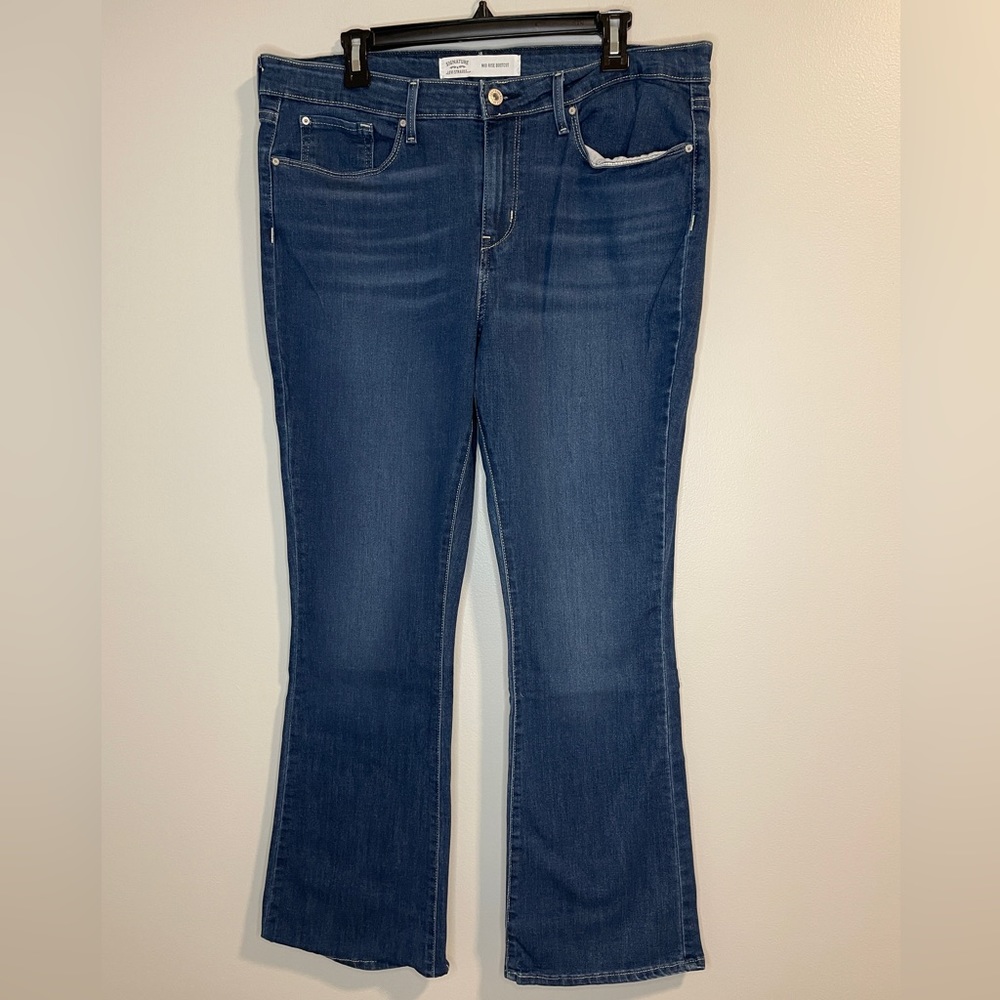 Levis Signature Womens Mid Rise Bootcut Jeans- Simply Stretch,16M (33x32) Blue